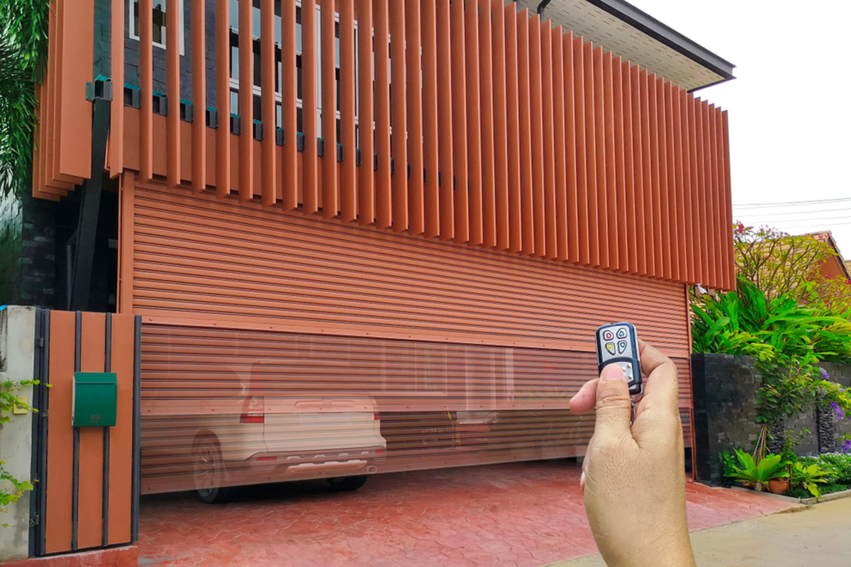 How To Lube A Garage Door The Dos And Don ts Of Garage Door Grease